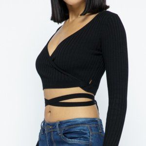 Black Crop top